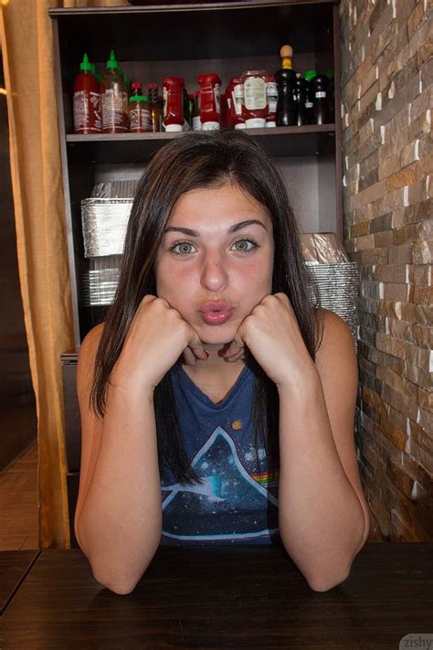 Leah Goti Porn Videos .